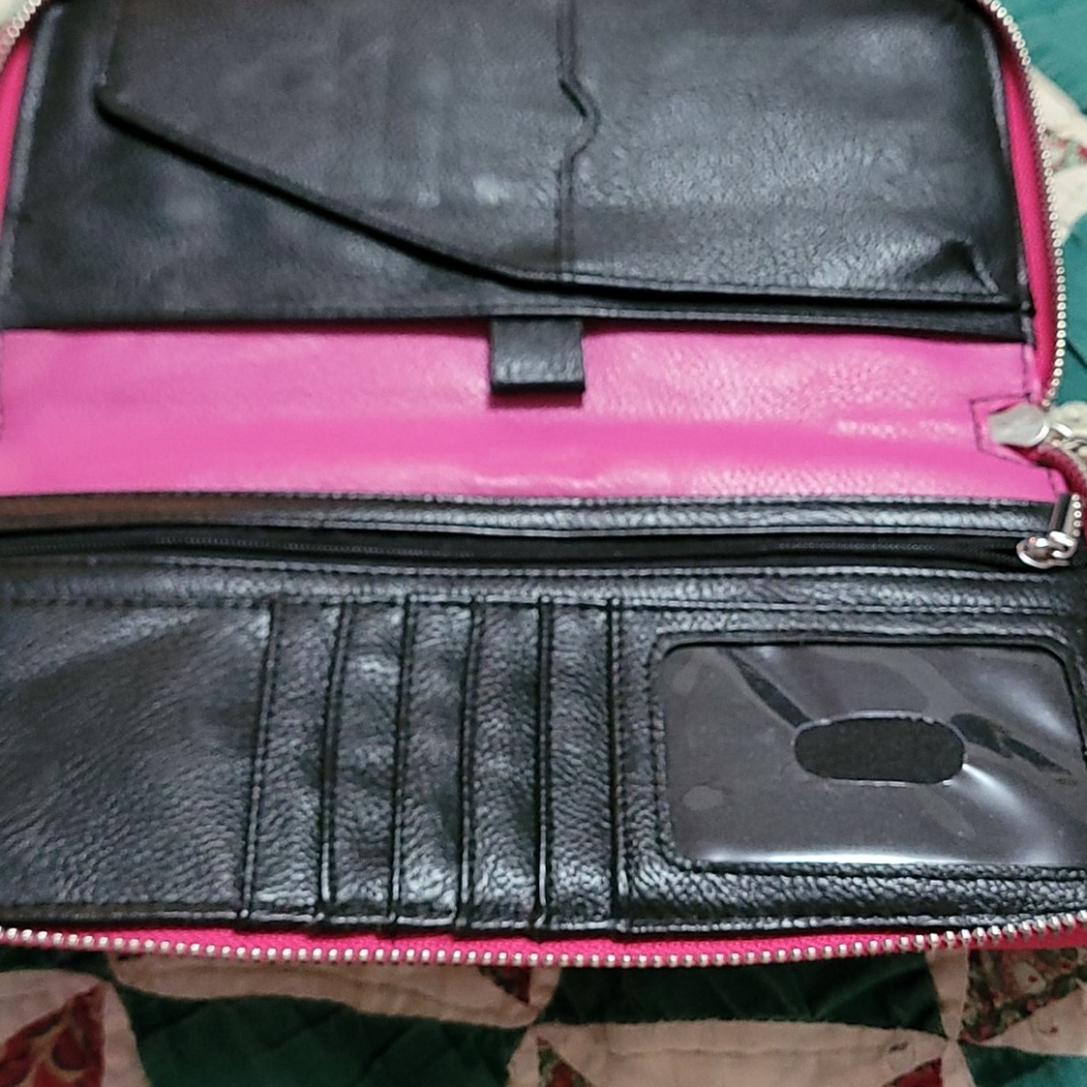 Wristlet - Picture 1 of 3